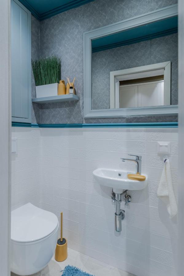 Апартаменты Doctors Garden - Central&Modern 2Bd Flat In София Экстерьер фото